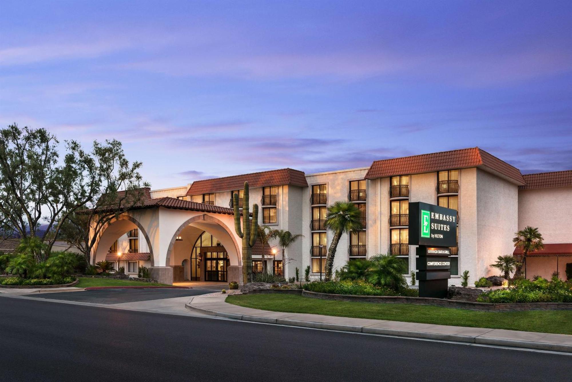 Embassy Suites By Hilton Scottsdale Resort Eksteriør bilde